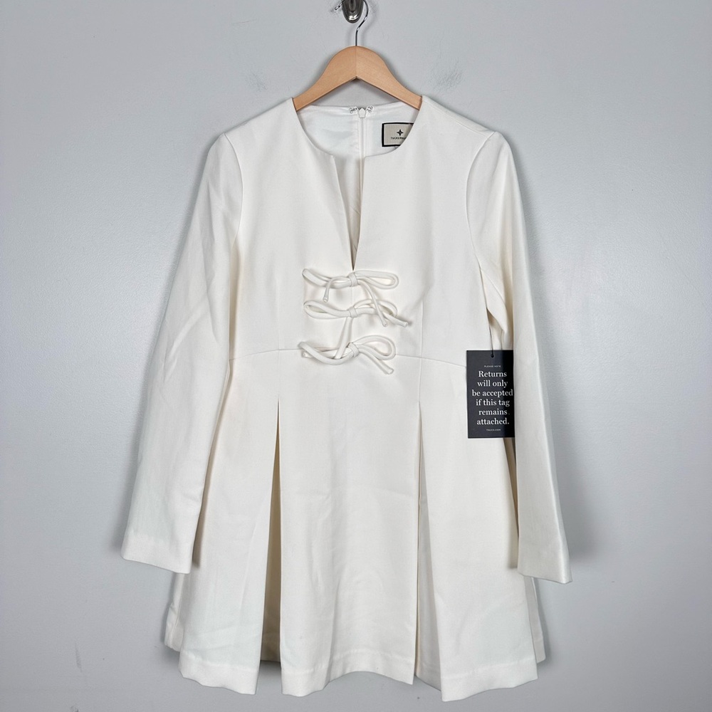 TUCKERNUCK White Crepe Blair Bow Coat Dress - Picture 6 of 11